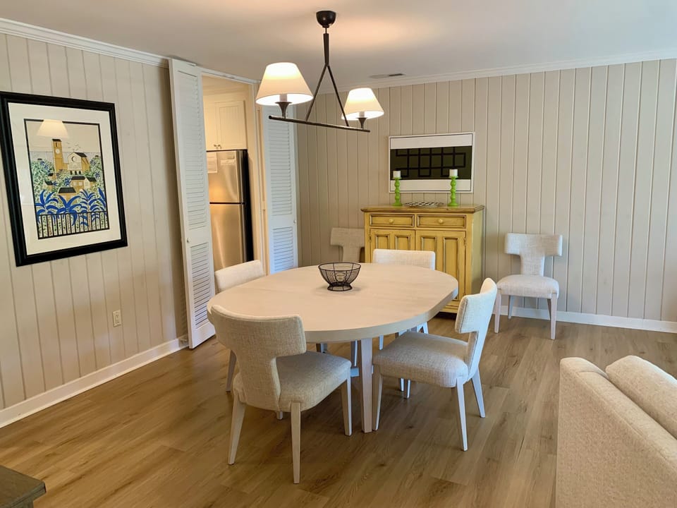 Villa, Multiple Beds, Kitchen, Golf View (66 Fairway Lane) | Dining