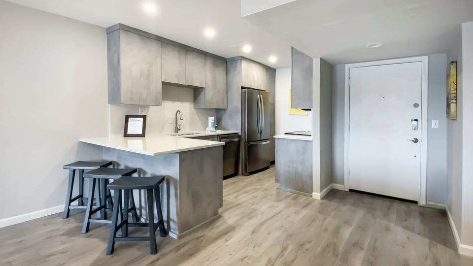 Villa, Multiple Beds, Kitchen (1034 Caravel Court) | Interior