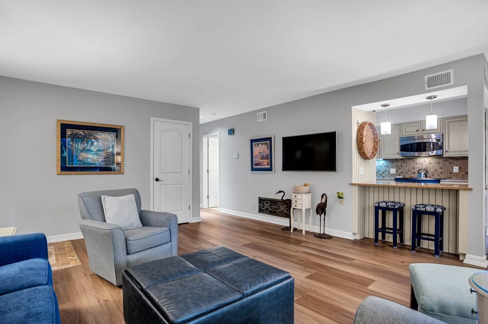 Villa, Multiple Beds, Kitchen (2316 Racquet Club) | Living area | 42-inch flat-screen TV with digital channels
