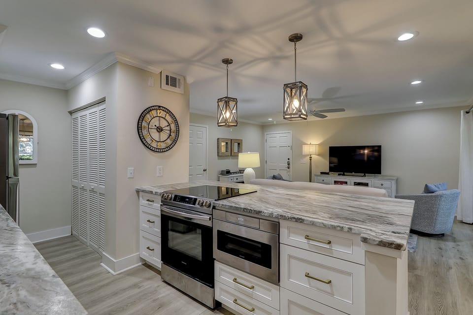 Villa, Multiple Beds, Kitchen (2313 Racquet Club) | Private kitchen | Coffee/tea maker, dining table