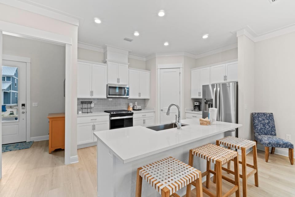 House, Multiple Beds (Sugar Shores at Summer Salt) | Private kitchen | Oven, toaster