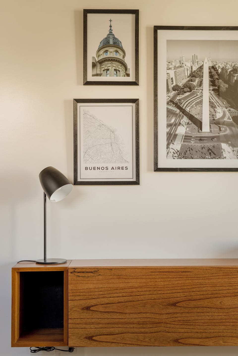 Studio | Living area | 50-inch Smart TV with digital channels