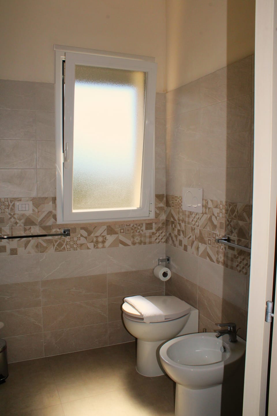 Triple Room, Garden View | Bathroom | Bidet