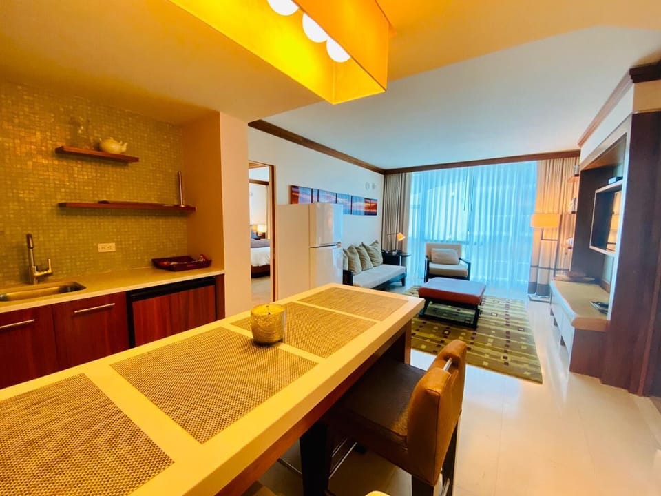 Luxury Suite, 2 Bedrooms, Kitchen, City View | Private kitchen | Coffee/tea maker, kitchen island