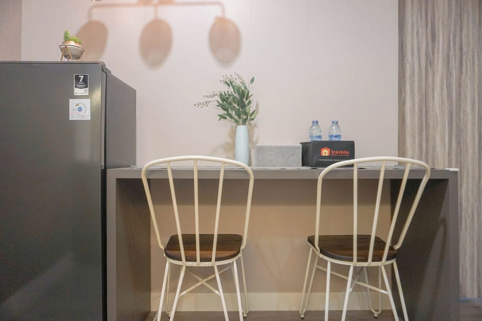 Standard Apartment, 2 Bedrooms (Apartment) | Dining room