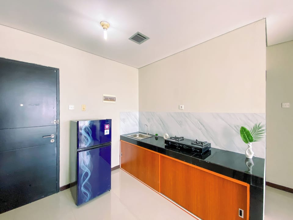 Standard Apartment, 3 Bedrooms (Apartment) | Private kitchen