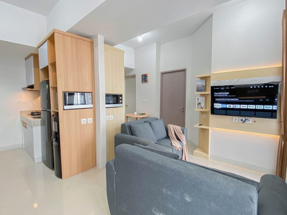 Standard Apartment, 2 Bedrooms (Apartment) | Living room