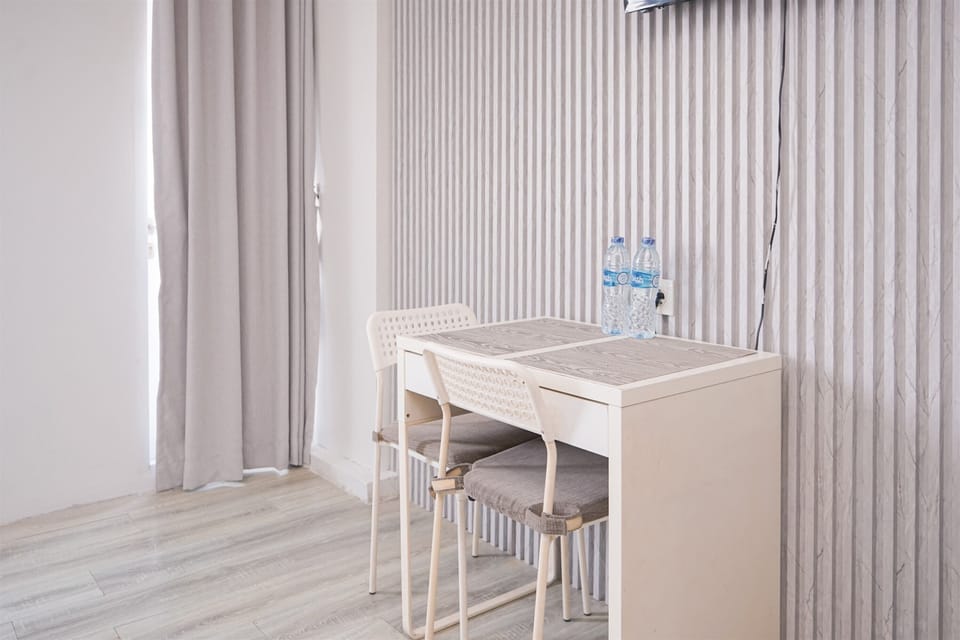 Standard Studio, 1 Bedroom (Apartment) | Dining room