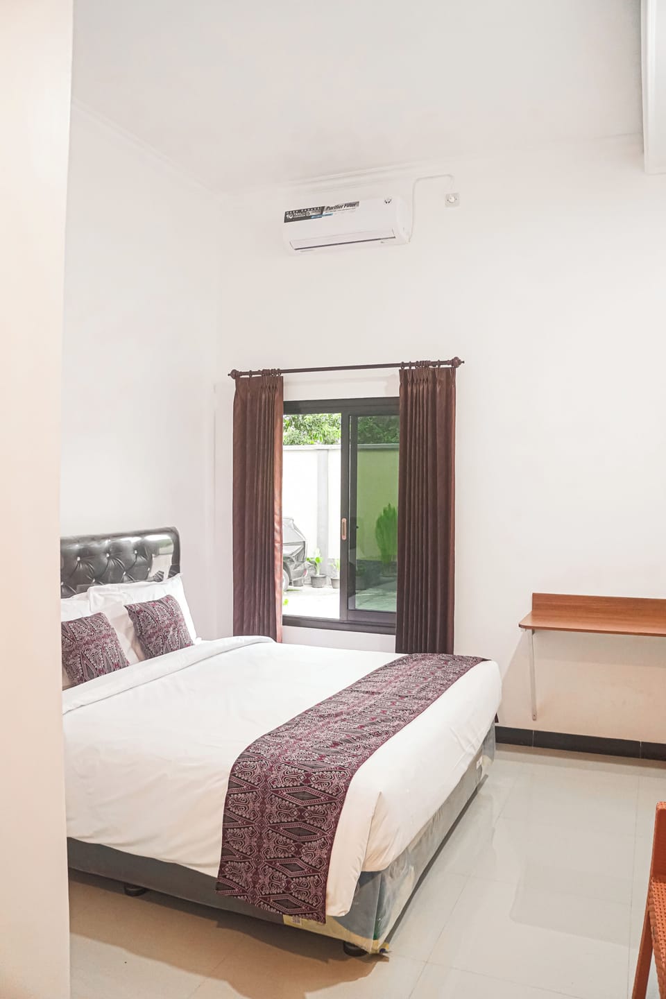 Deluxe Room, Non Smoking, Park View | Premium bedding, down comforters, pillowtop beds, desk