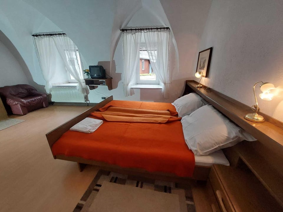 Comfort Double Room, Mountain View | Egyptian cotton sheets, premium bedding, desk, soundproofing