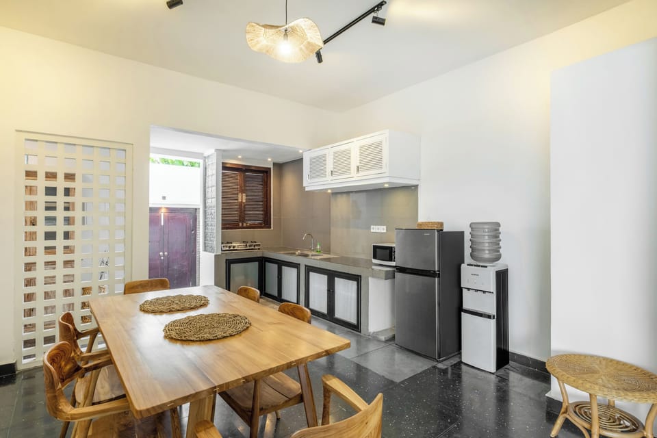 Family Villa, Courtyard View | In-room dining