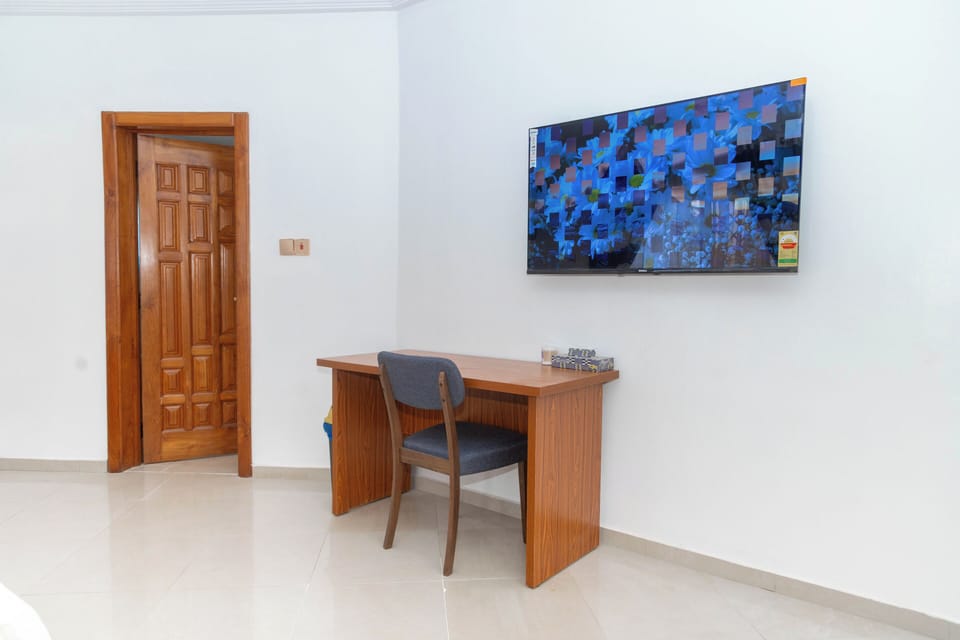 Standard Room | Desk, WiFi (free)