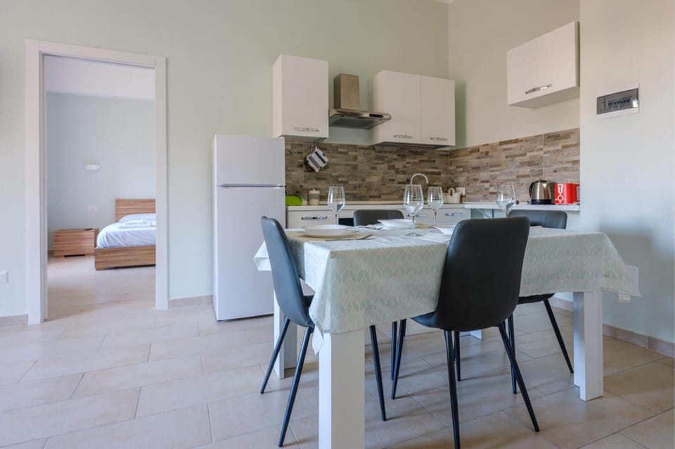 Comfort Apartment, City View | Private kitchen | Fridge, oven, stovetop, electric kettle