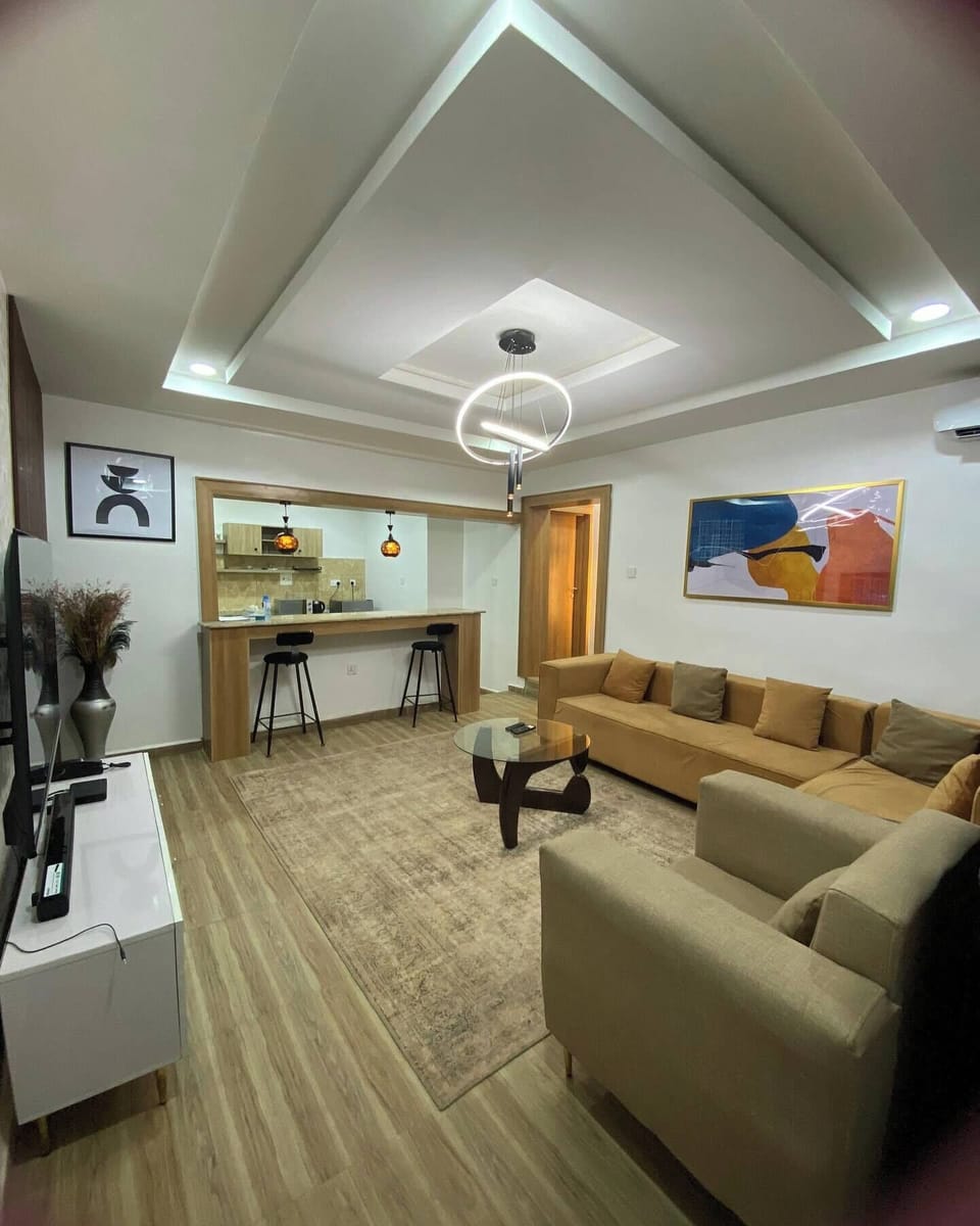 Junior Apartment, Balcony, City View | Living area