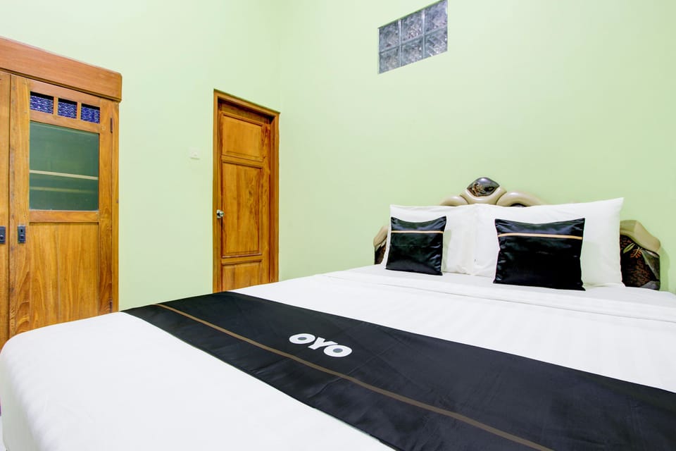 Deluxe Double Room | Bed sheets