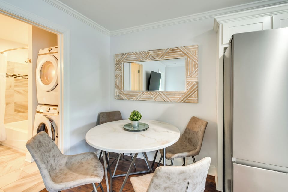 Apartment (1 Bedroom) | Interior
