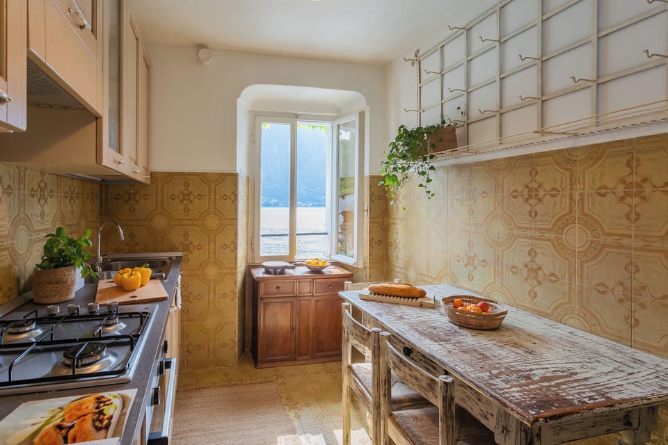Apartment | Private kitchen | Oven, stovetop, dishwasher, espresso maker