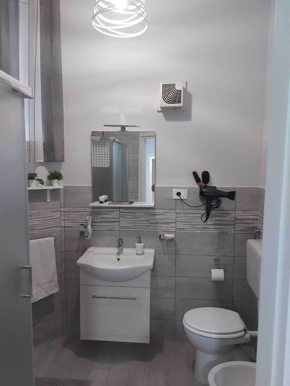 Apartment | Bathroom