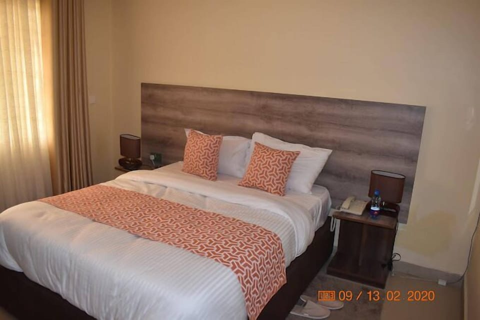 Deluxe Single Room, Garden View | Free WiFi, bed sheets