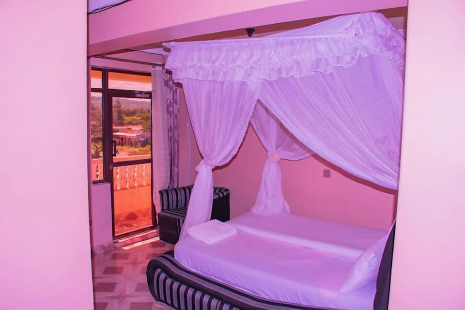 Deluxe Single Room, City View | Free WiFi, bed sheets