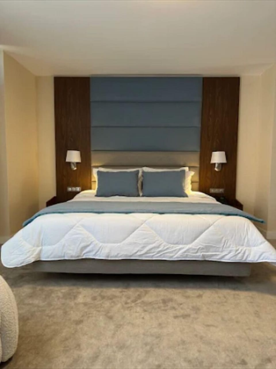 Comfort Double Room | WiFi (free)