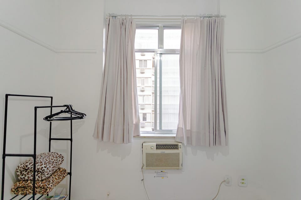 SUH Copacabana 103 | 2 bedrooms, free WiFi, bed sheets