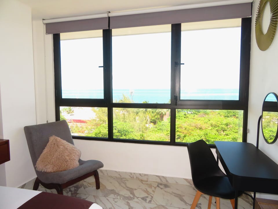 Beach/ocean view