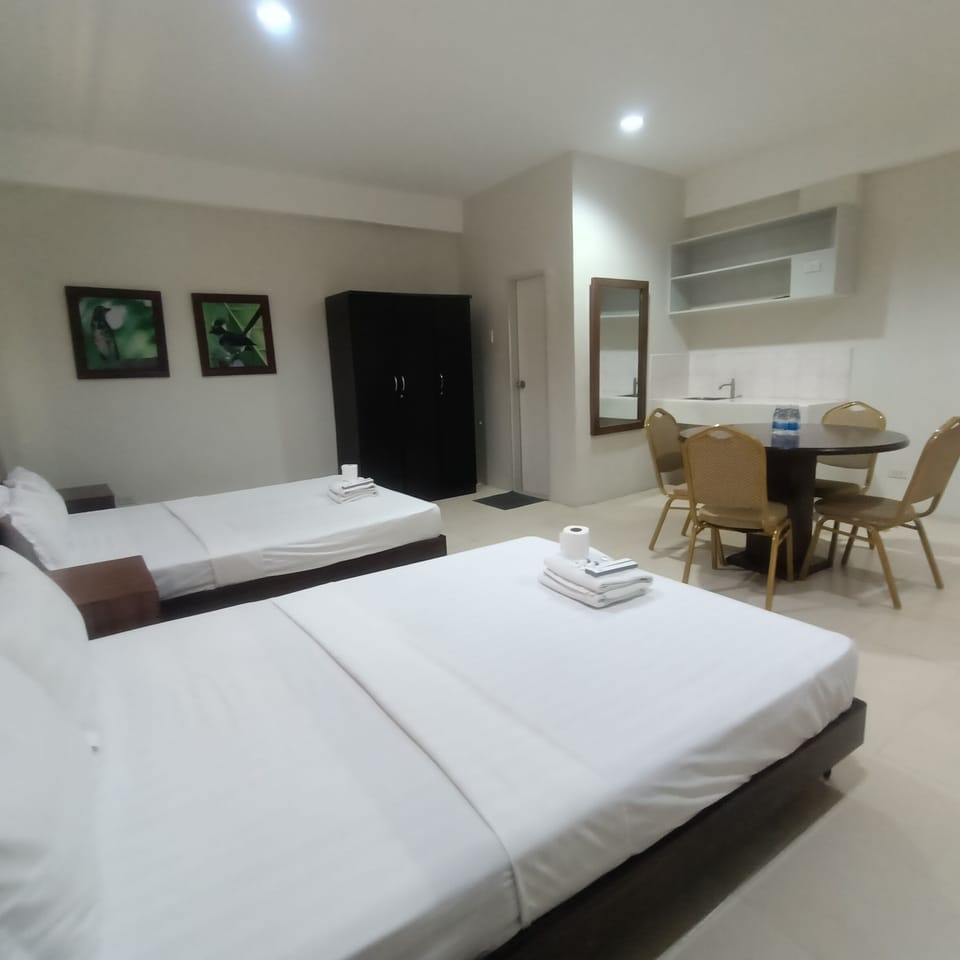 Family Quadruple Room | Desk, free WiFi