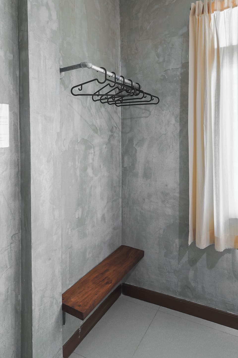 Twin Room (Private external Bathroom) | Blackout drapes, free WiFi, bed sheets