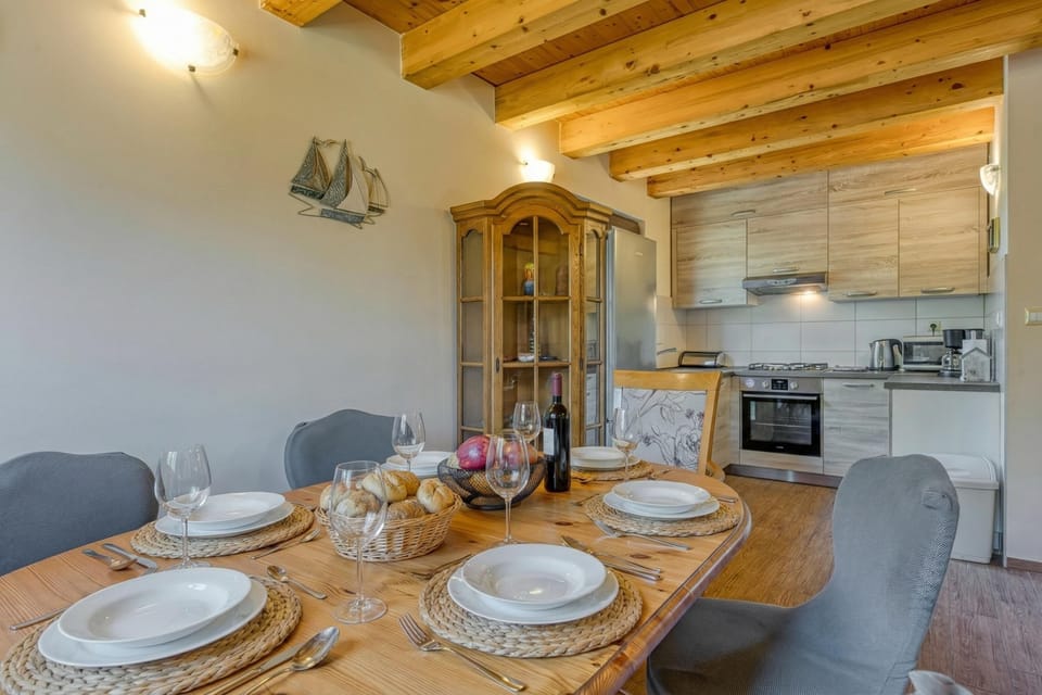 Standard House, 1 Bedroom, Fireplace (House Stella Nature) | Private kitchen