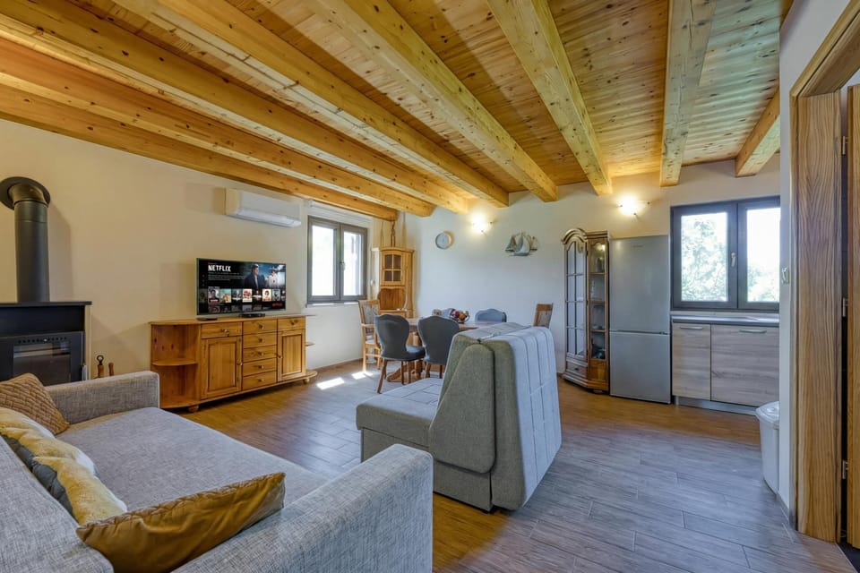 Standard House, 1 Bedroom, Fireplace (House Stella Nature) | Living area