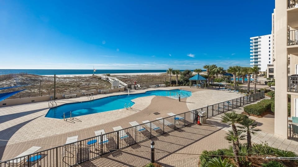 Condo, 2 Bedrooms | Pool | Indoor pool, outdoor pool