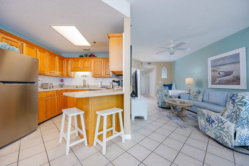 Condo, 1 Bedroom | Interior