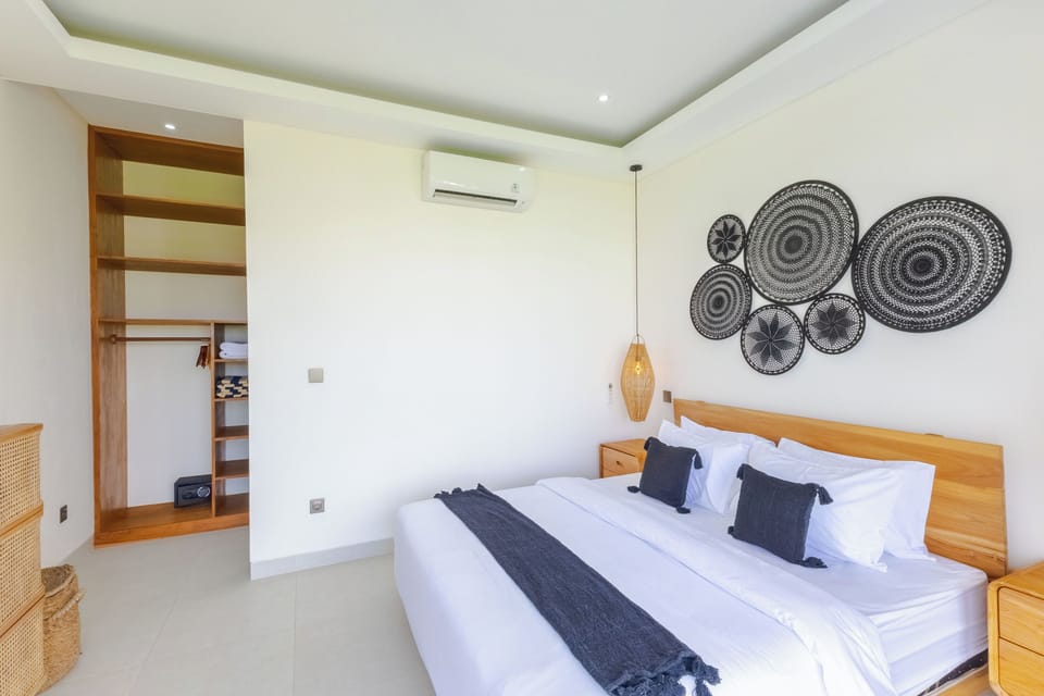 Comfort Villa, Pool View | Individually decorated, free WiFi, bed sheets