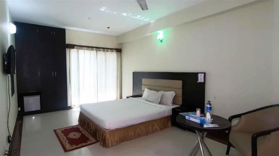 Standard Double Room, City View | In-room safe, desk, laptop workspace, soundproofing