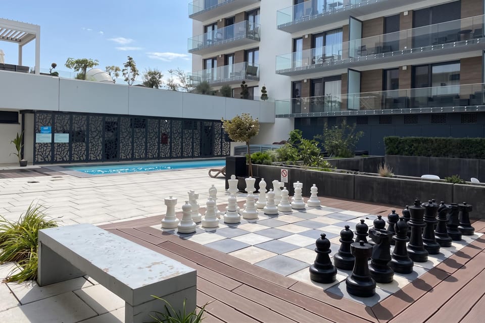 Family Apartment, 2 Bedrooms, Balcony, Lakeside (Sunset Resort 409 With Pool) | Property grounds