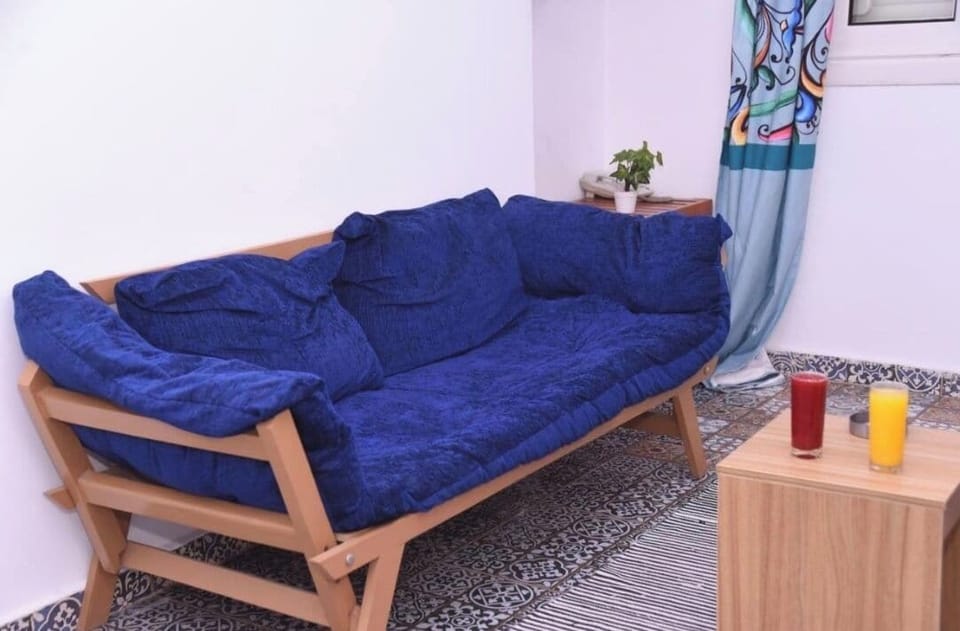 Standard Double Room | Desk, laptop workspace, blackout drapes, iron/ironing board