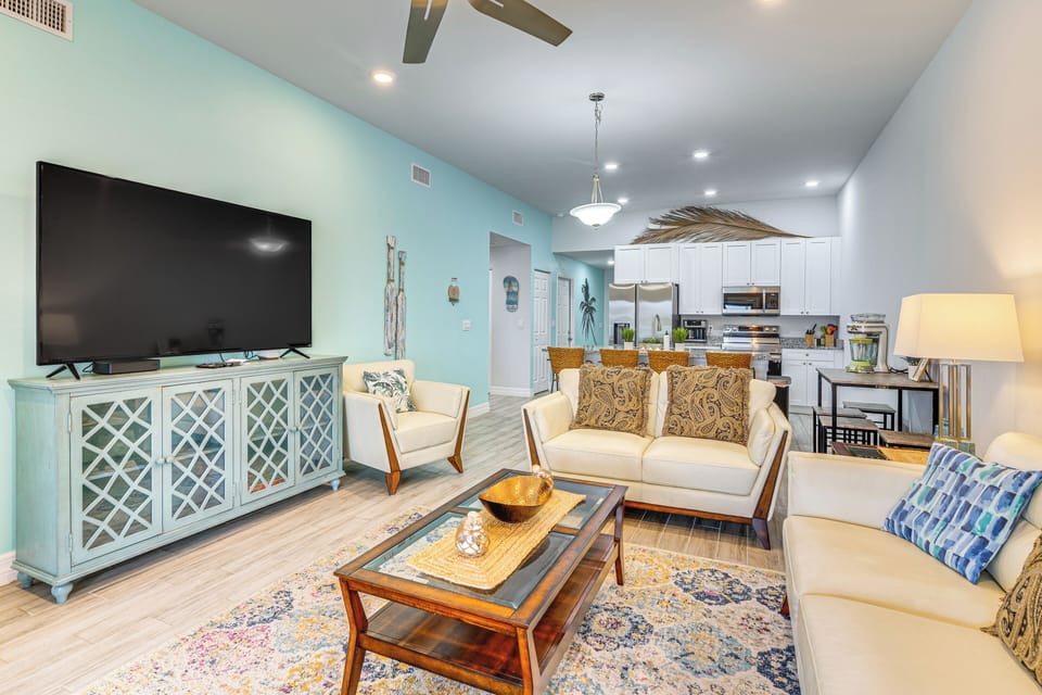 Apartment (3 Bedrooms) | Front of property