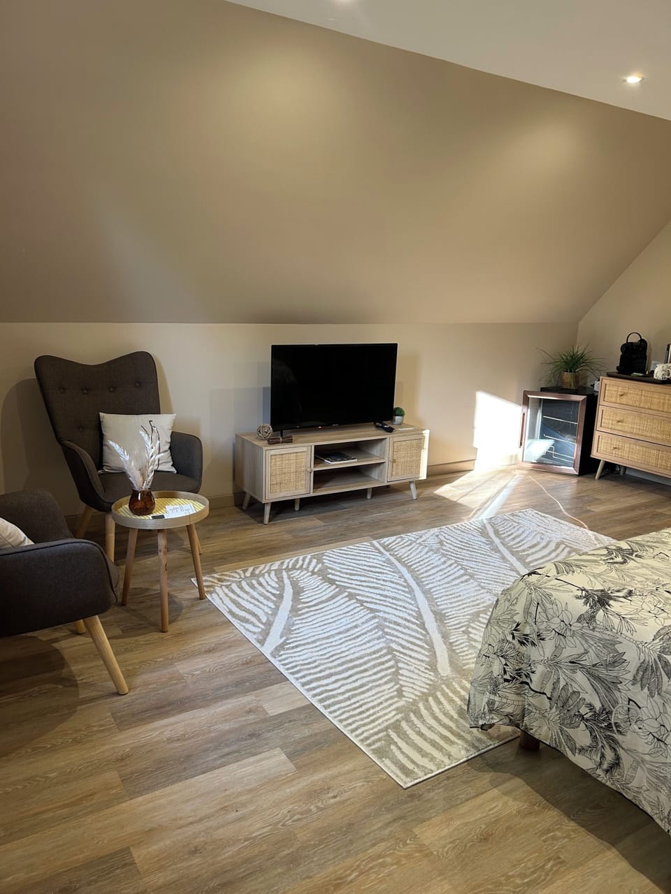 Deluxe Double Room (Chambre Boheme) | Soundproofing, free WiFi