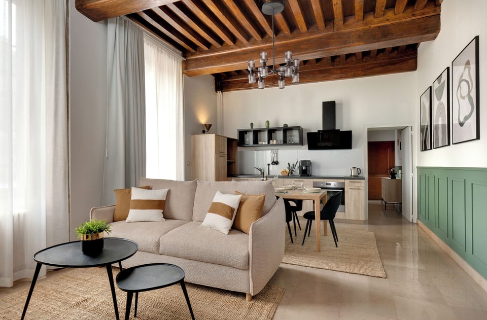 Apartment (Musigny) | Private kitchen