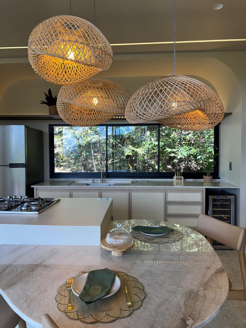 Premium Villa, Lanai, Mountain View | Private kitchen | Fridge, oven, stovetop, espresso maker