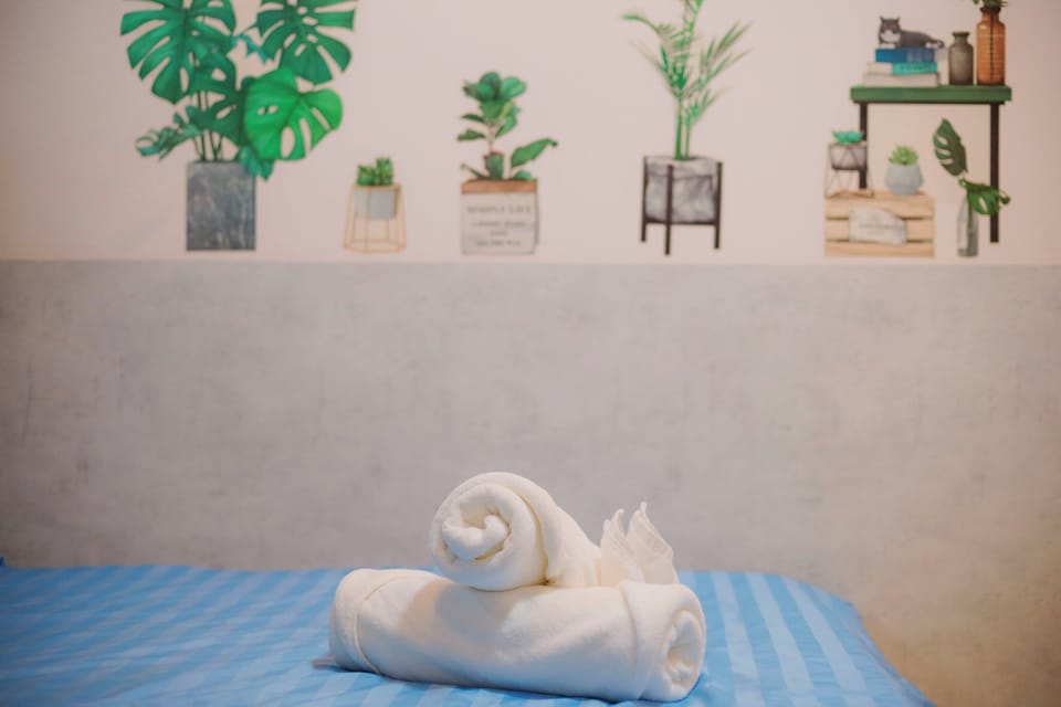 Double Room | Blackout drapes, free WiFi, bed sheets