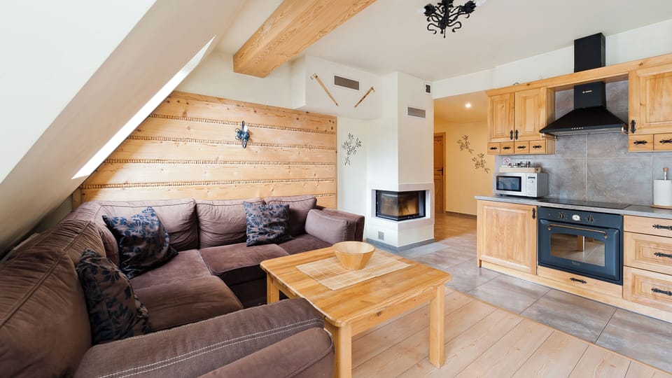 Apartment (A 6) | Living area | Flat-screen TV