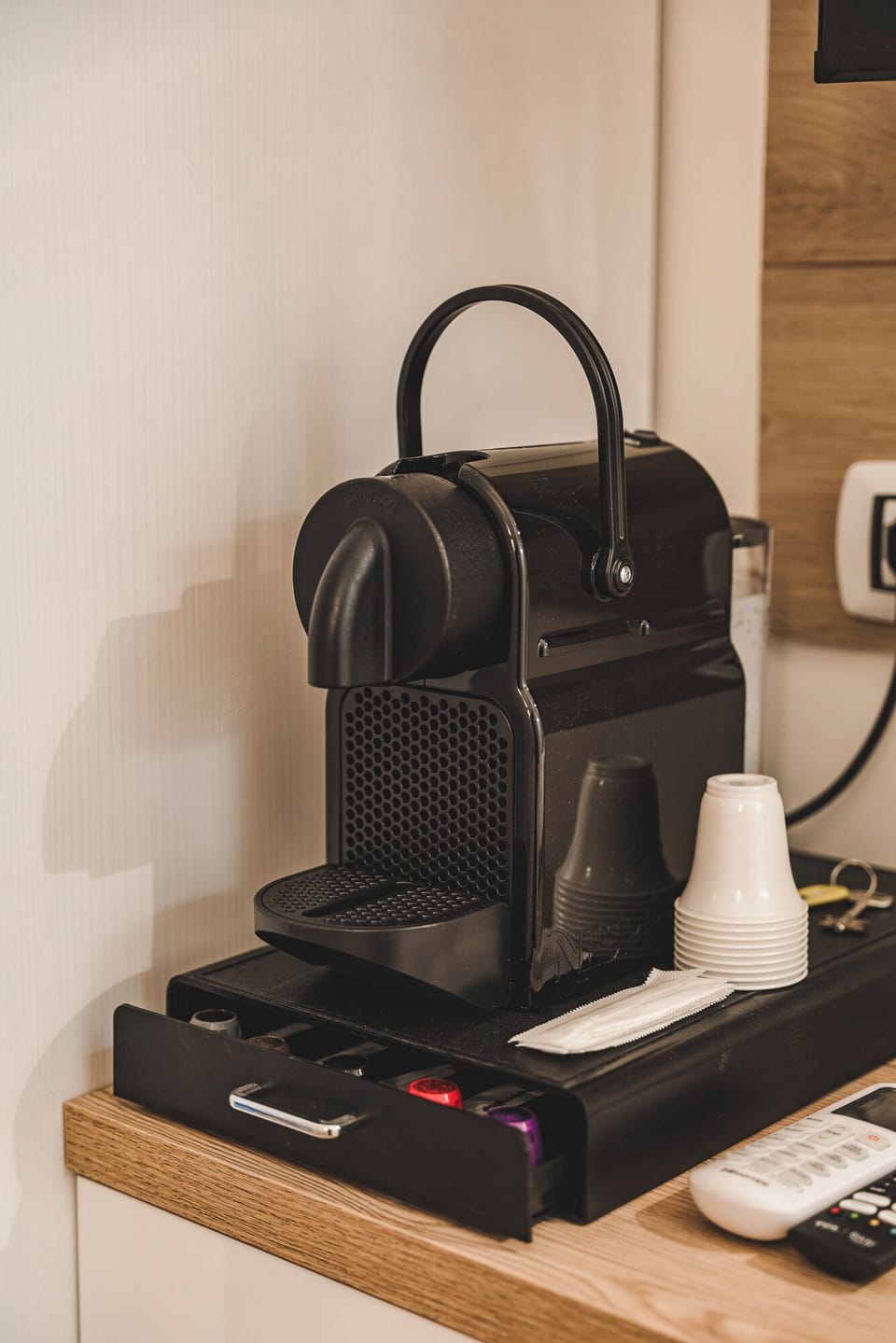 In-room safe, soundproofing, free WiFi