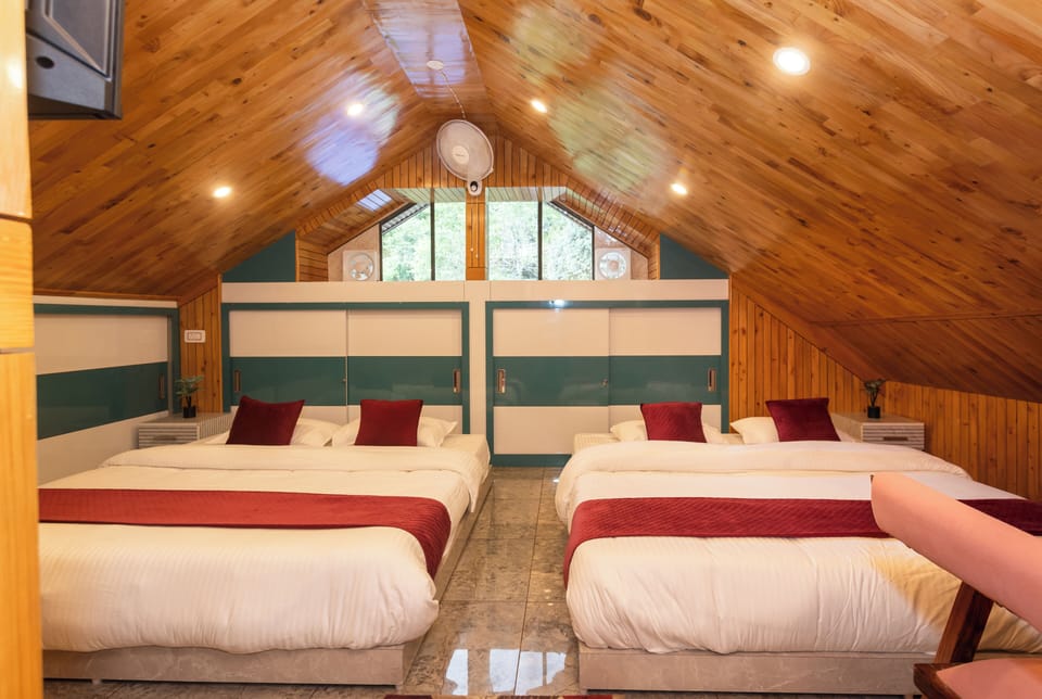 Family Wooden Suite with Terrace | Desk, free WiFi, bed sheets