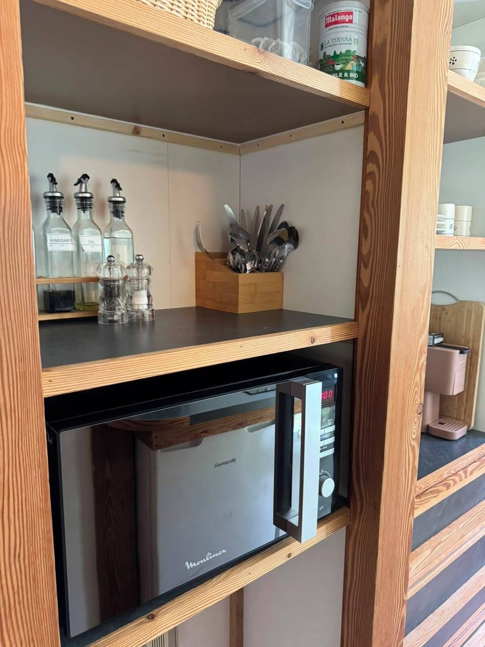 Chalet, 3 Bedrooms | Private kitchen | Coffee/tea maker