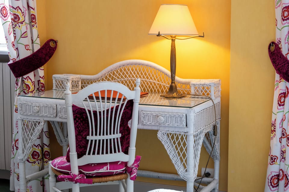 Traditional Double Room | Premium bedding, minibar, in-room safe, individually decorated