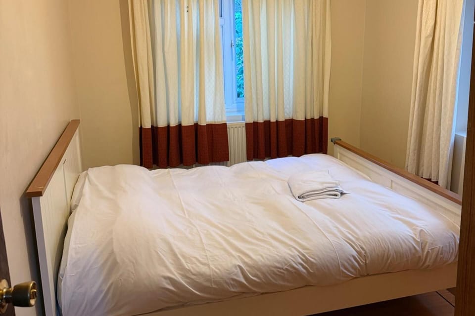 Apartment | 2 bedrooms, iron/ironing board, free WiFi, bed sheets