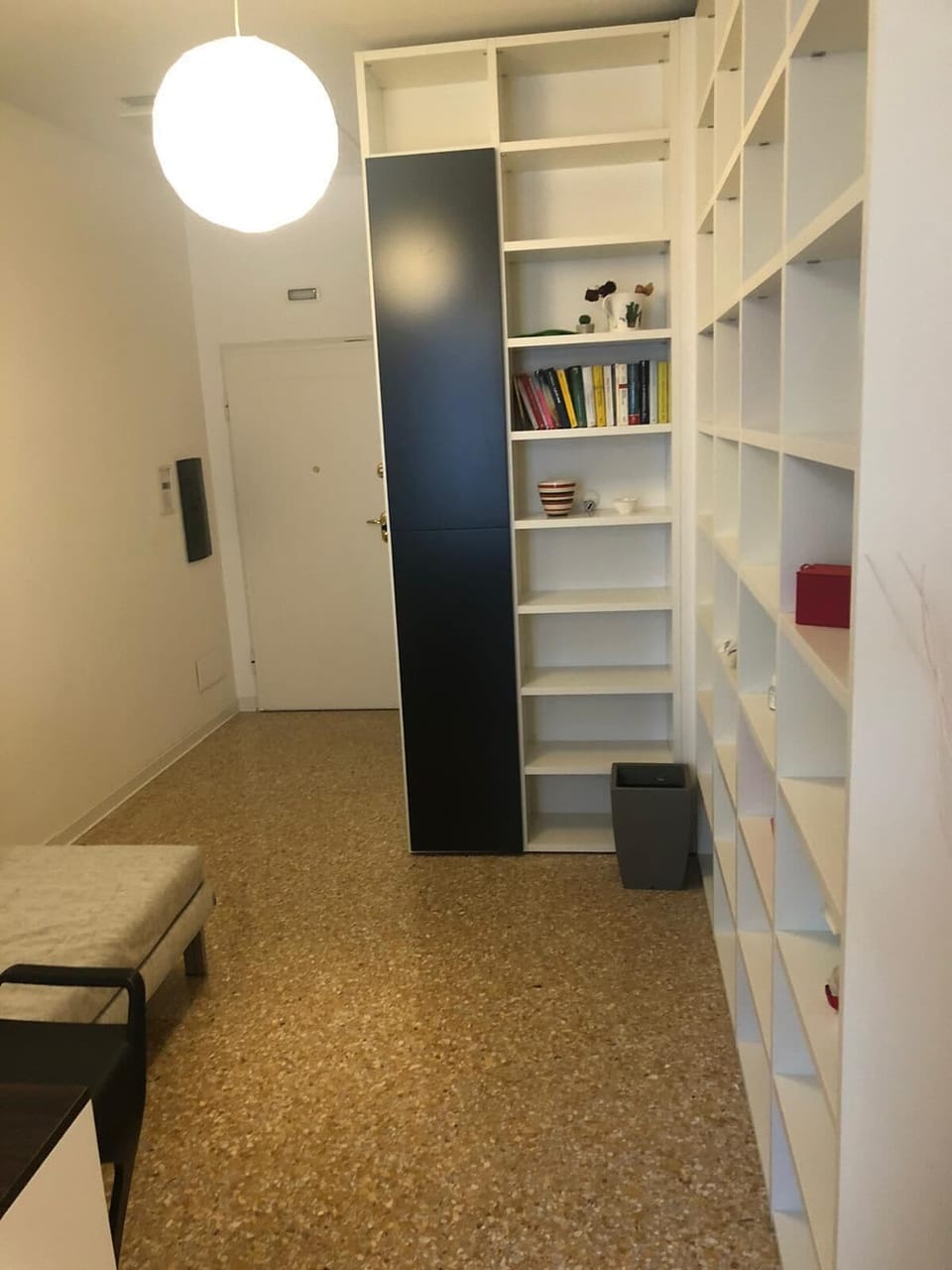 Apartment, Garden View | Living area | Flat-screen TV