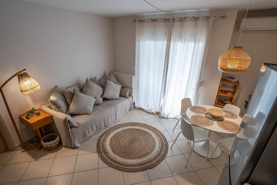 In-room safe, iron/ironing board, free WiFi